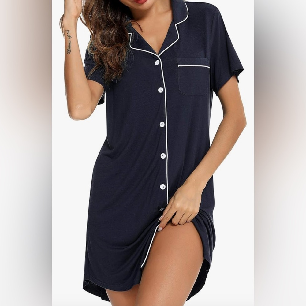 Senert Short Sleeve Button Nightgown